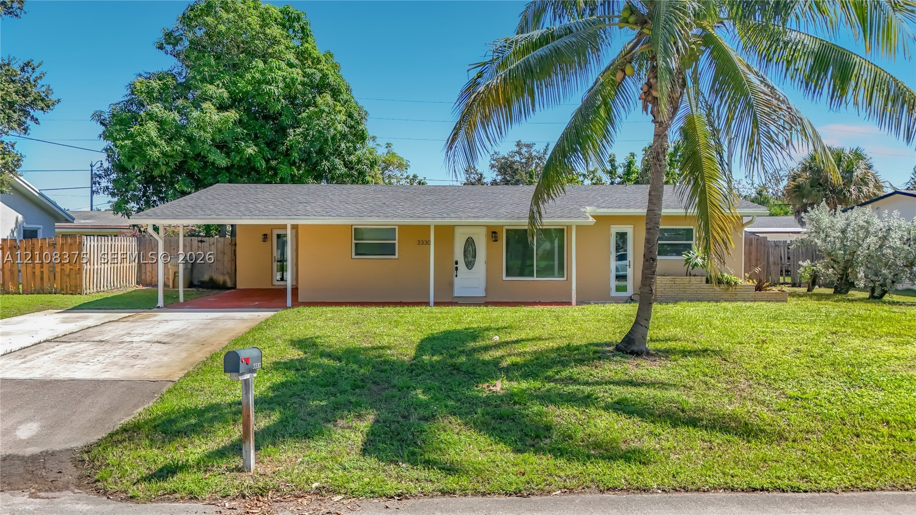 3330 NE 14th Ter