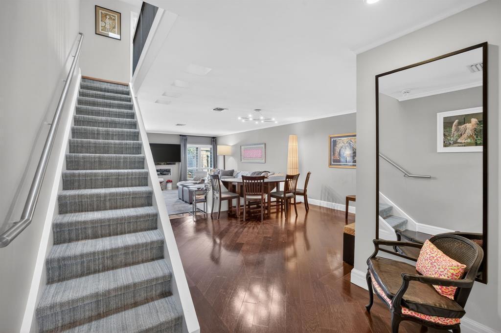 210 Washingtonia Fort Lauderdale, FL 33308