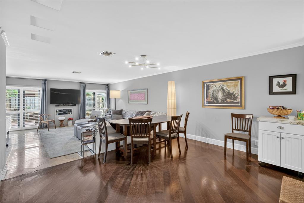 210 Washingtonia Fort Lauderdale, FL 33308