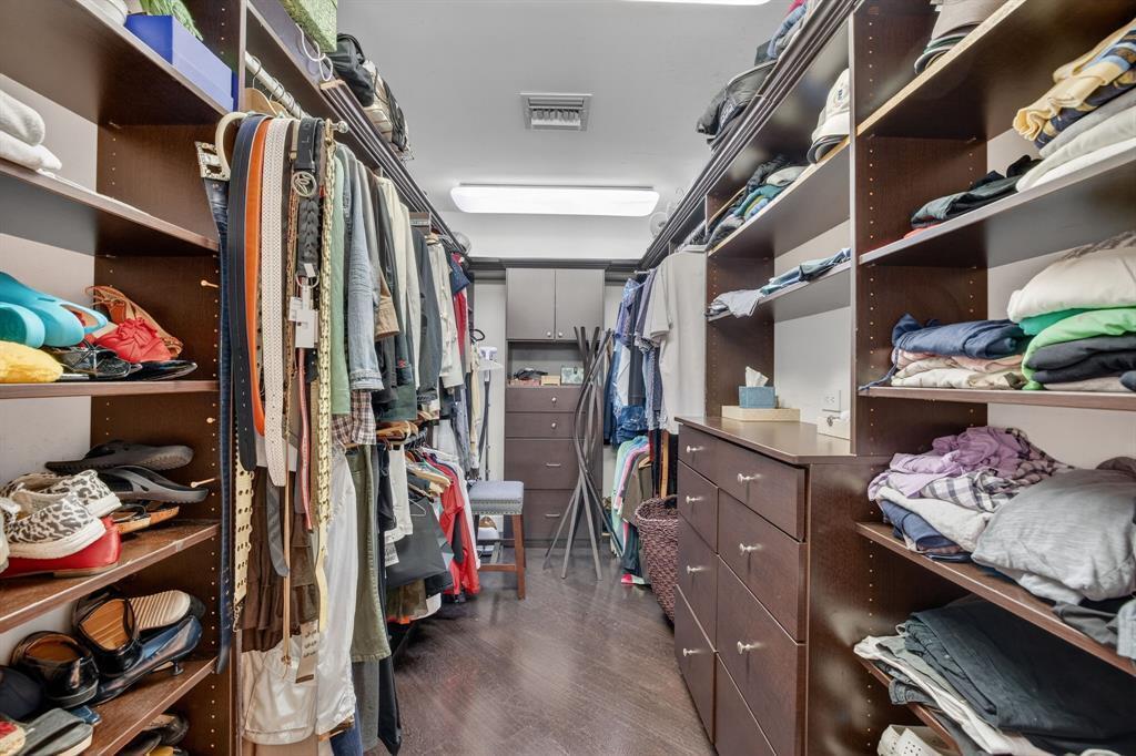 210 Washingtonia Fort Lauderdale, FL 33308