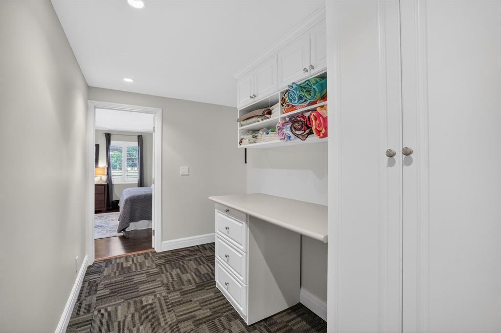 210 Washingtonia Fort Lauderdale, FL 33308