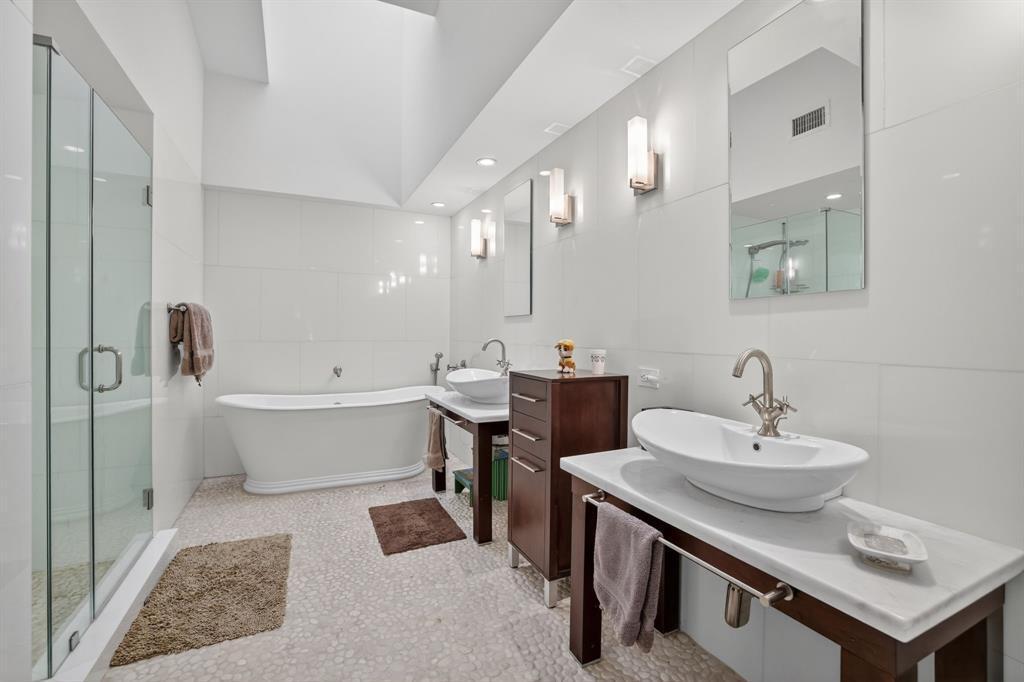 210 Washingtonia Fort Lauderdale, FL 33308