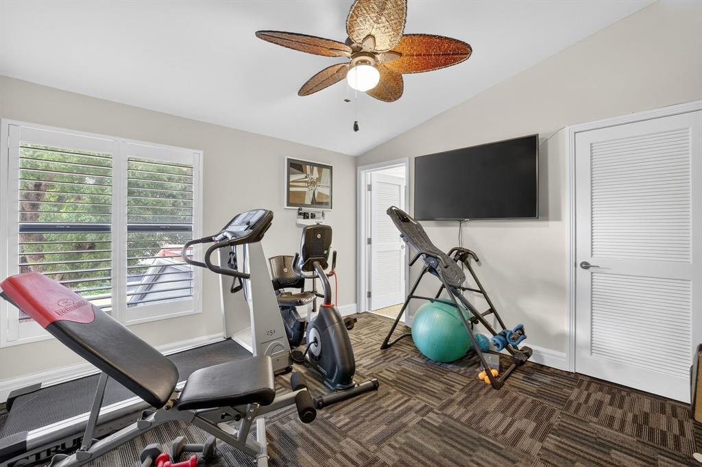 210 Washingtonia Fort Lauderdale, FL 33308