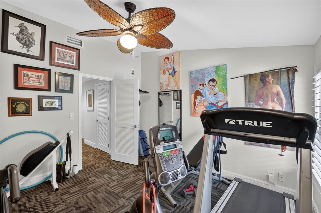 210 Washingtonia Fort Lauderdale, FL 33308