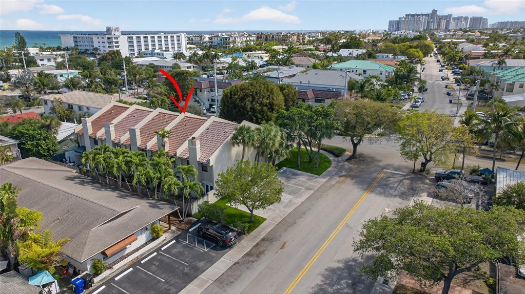 210 Washingtonia Fort Lauderdale, FL 33308