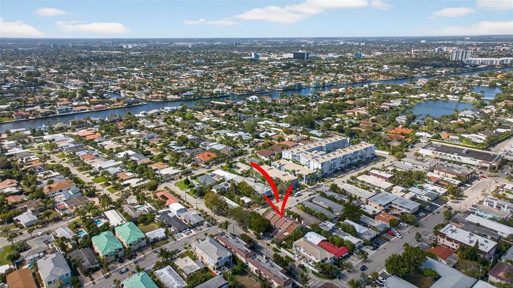 210 Washingtonia Fort Lauderdale, FL 33308