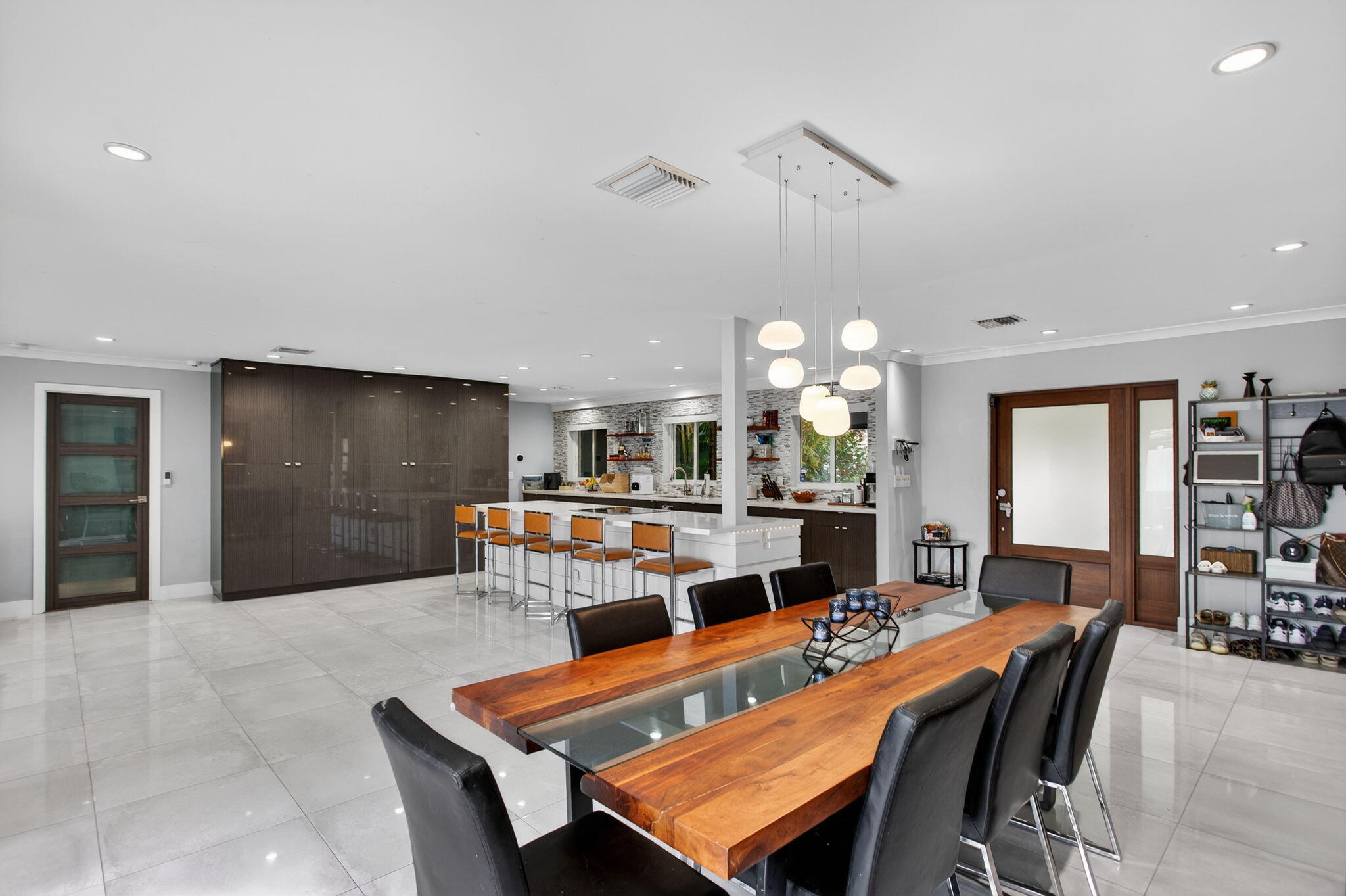 2732 NE 35th Fort Lauderdale, FL 33308