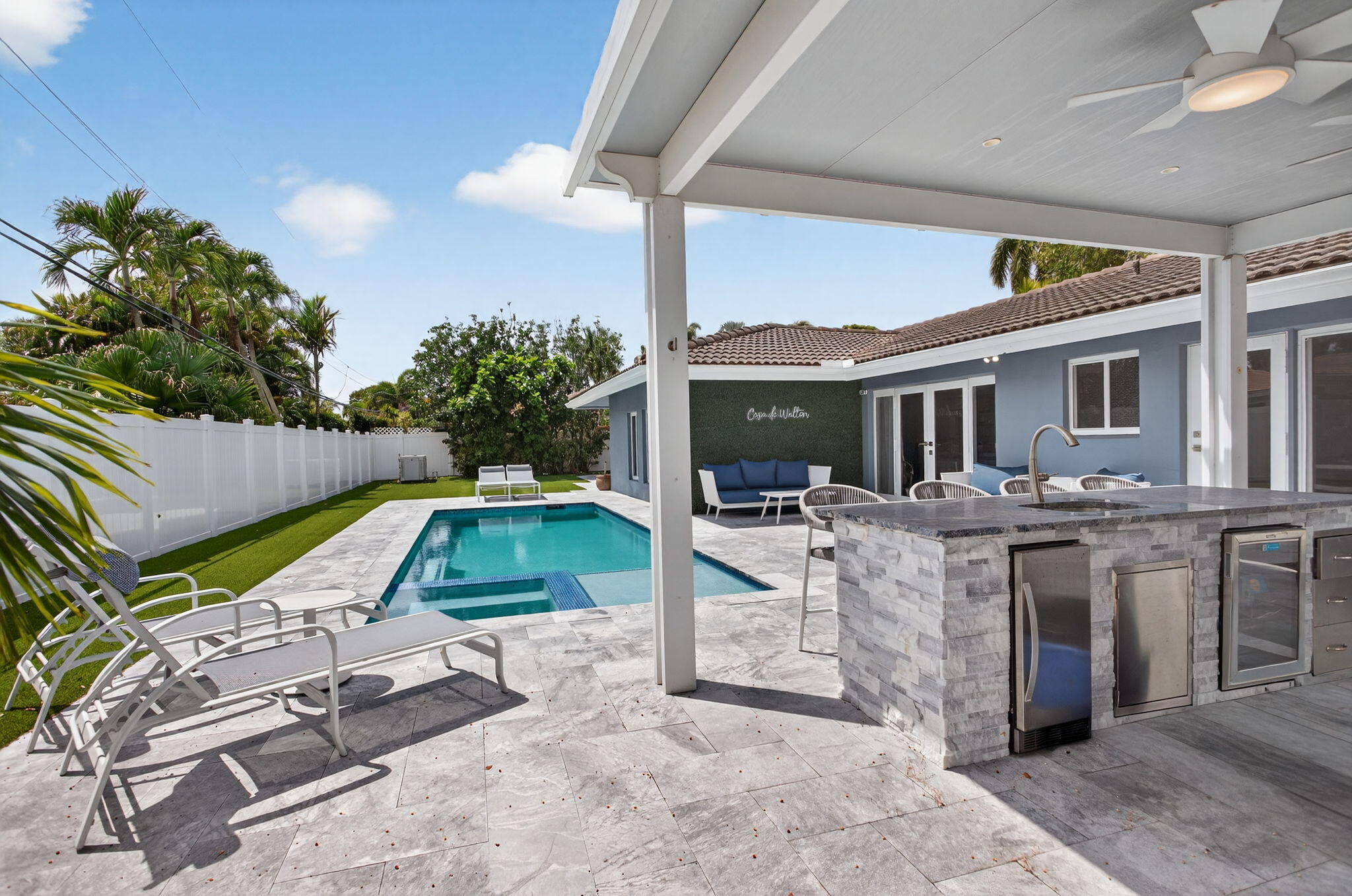 2732 NE 35th Fort Lauderdale, FL 33308