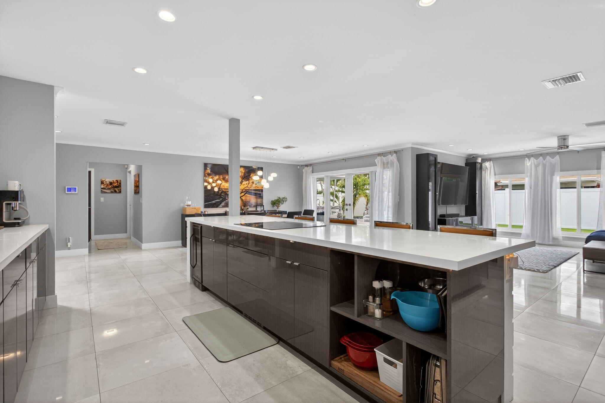 2732 NE 35th Fort Lauderdale, FL 33308