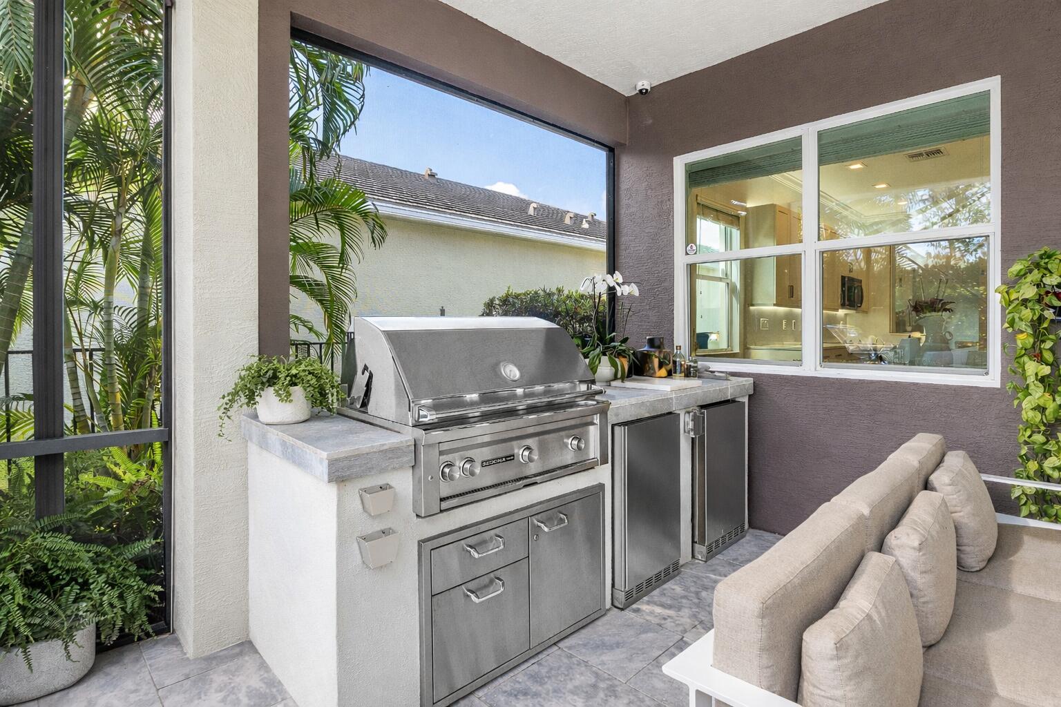 2945 Bellarosa Royal Palm Beach, FL 33411