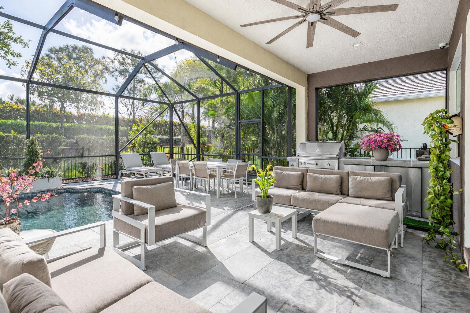 2945 Bellarosa Royal Palm Beach, FL 33411