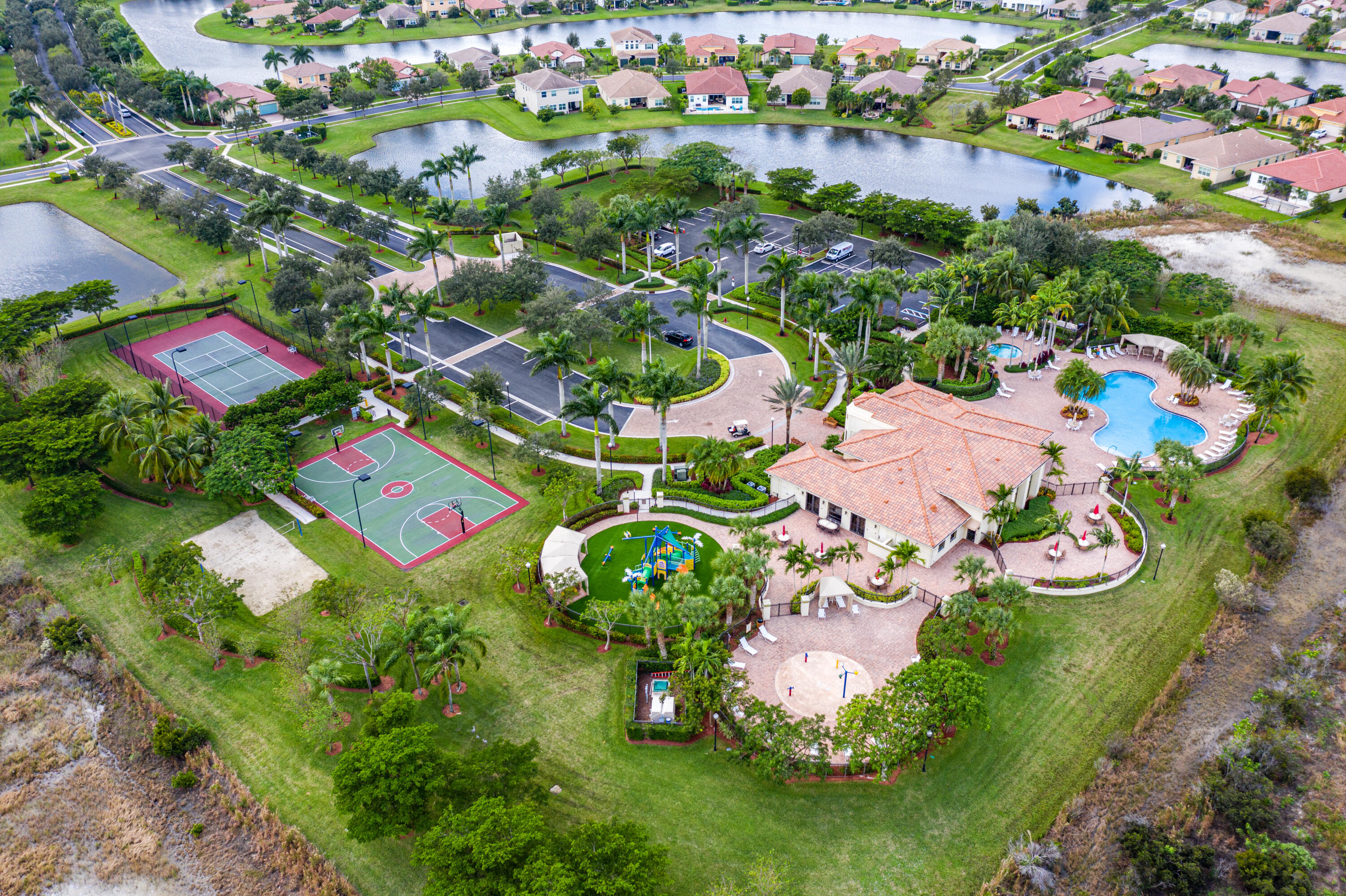 2945 Bellarosa Royal Palm Beach, FL 33411