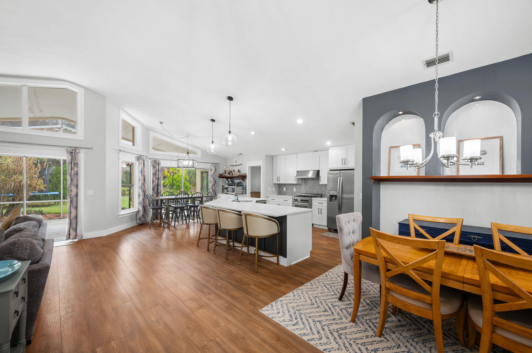 407 SW Locust Port St Lucie, FL 34986