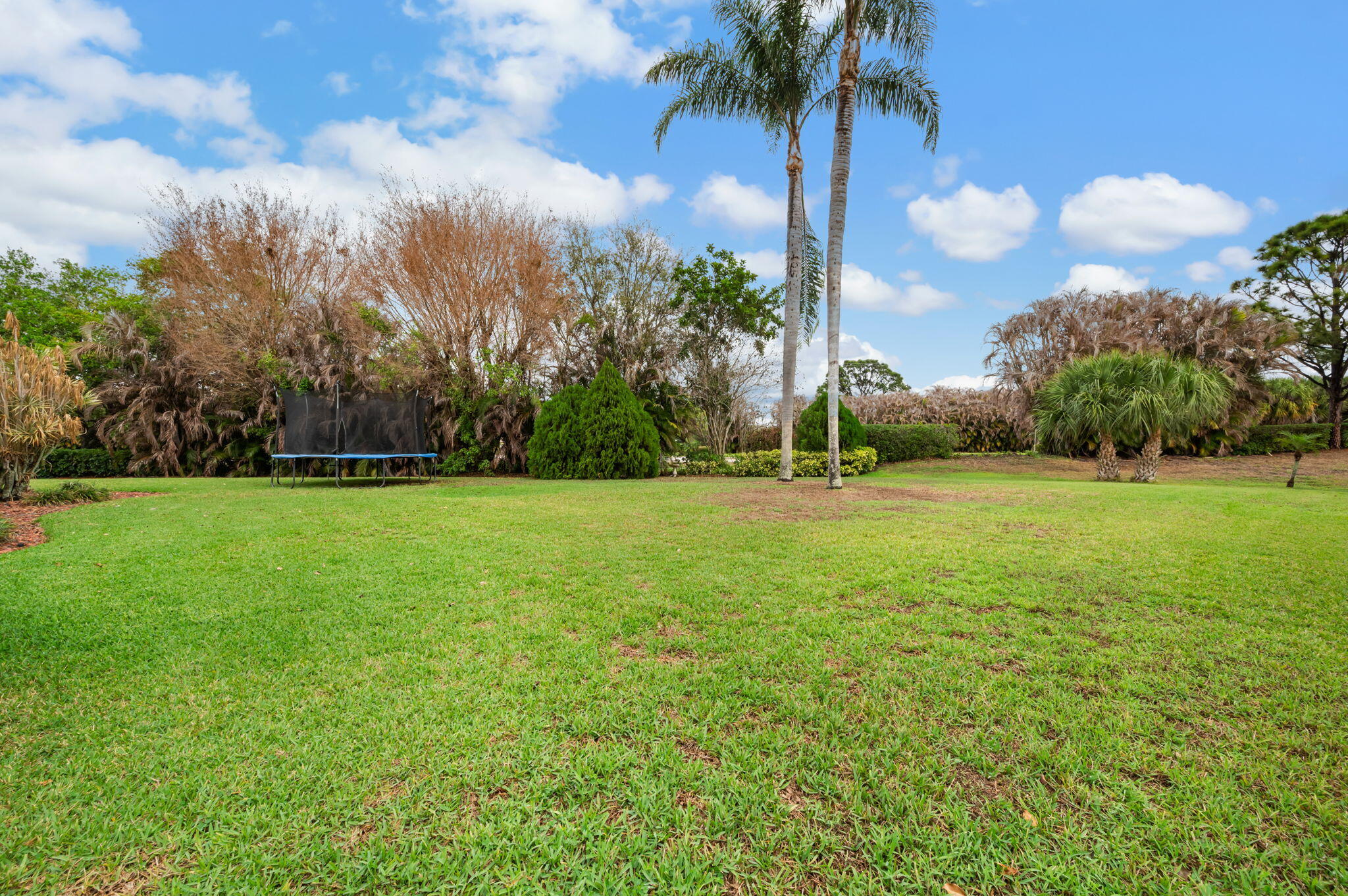 407 SW Locust Port St Lucie, FL 34986