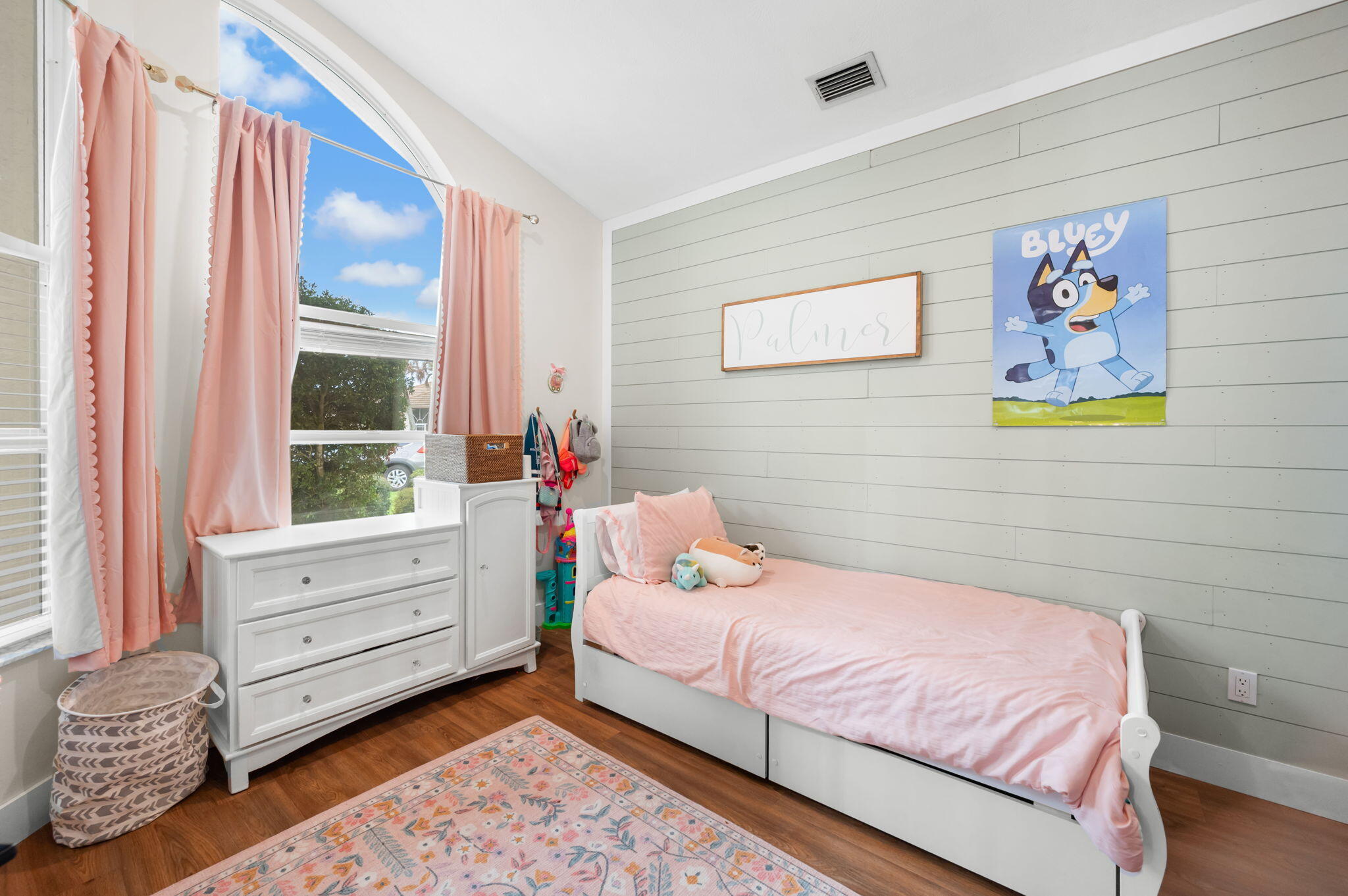 407 SW Locust Port St Lucie, FL 34986