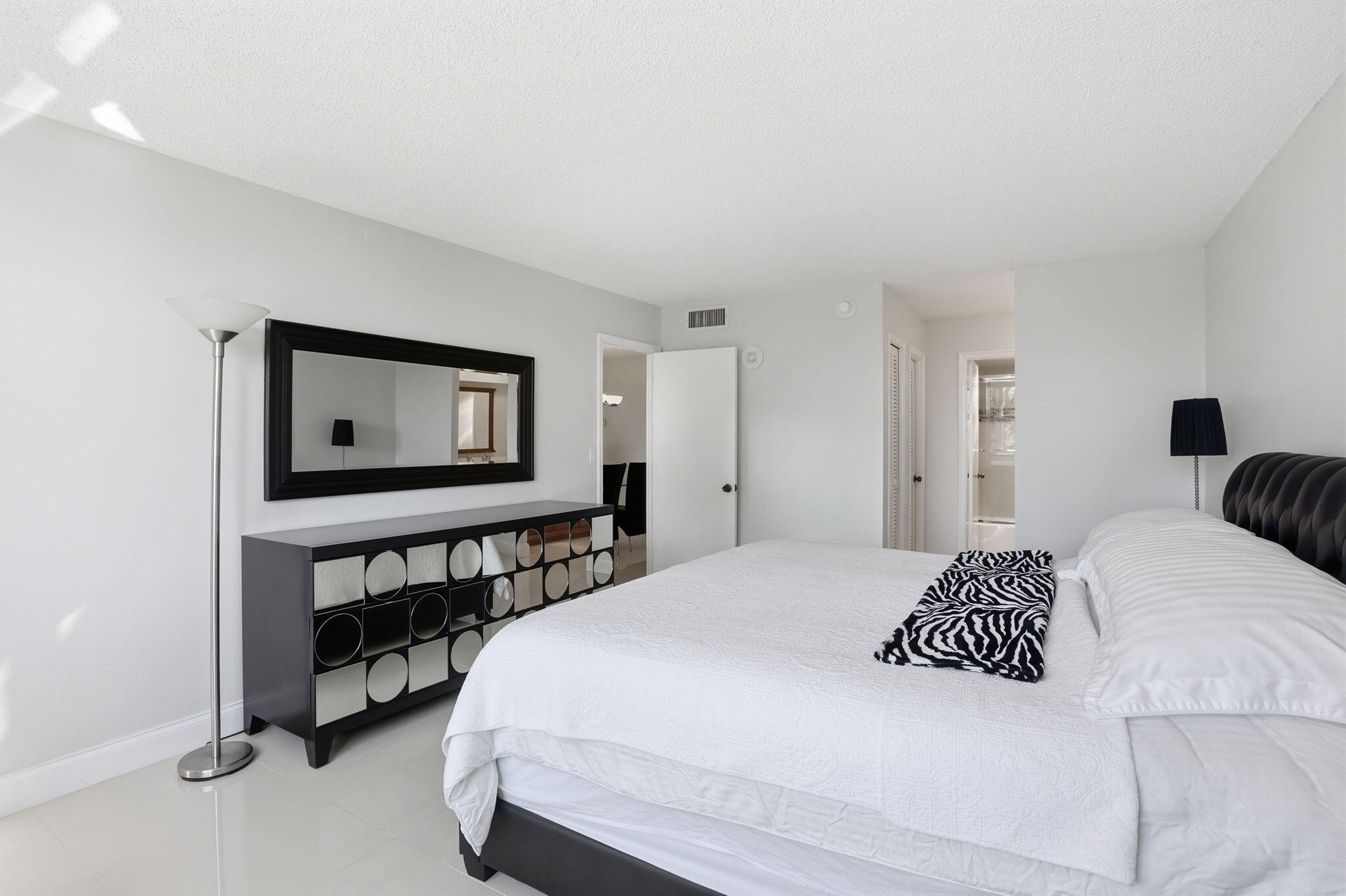 2000 S Ocean #2l Pompano Beach, FL 33062