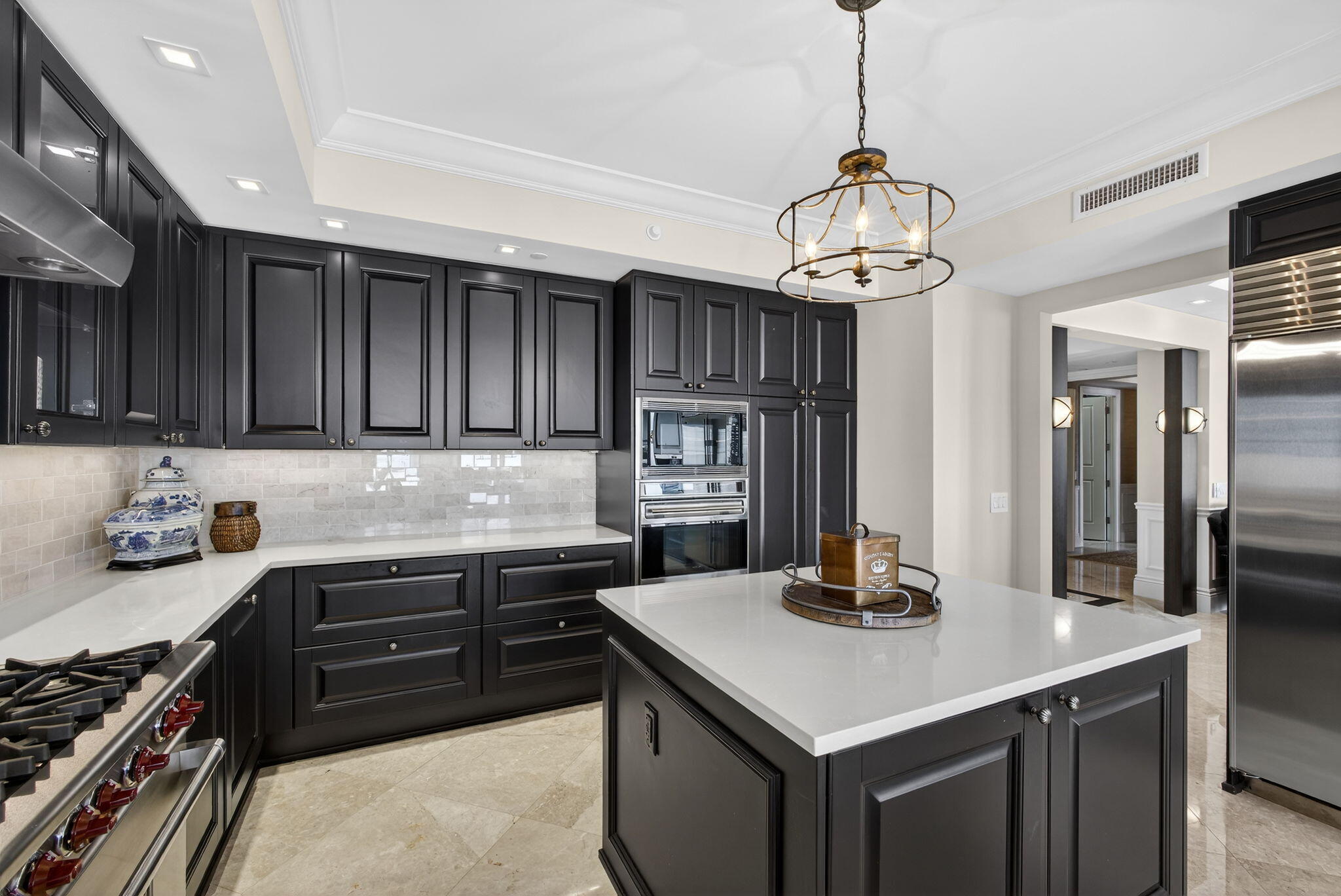 2700 N Ocean #1401a Riviera Beach, FL 33404