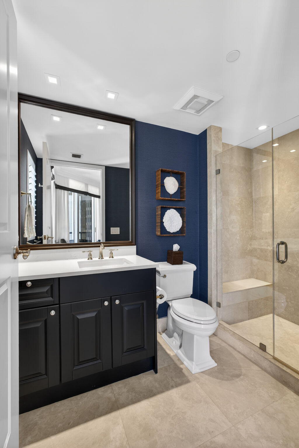 2700 N Ocean #1401a Riviera Beach, FL 33404