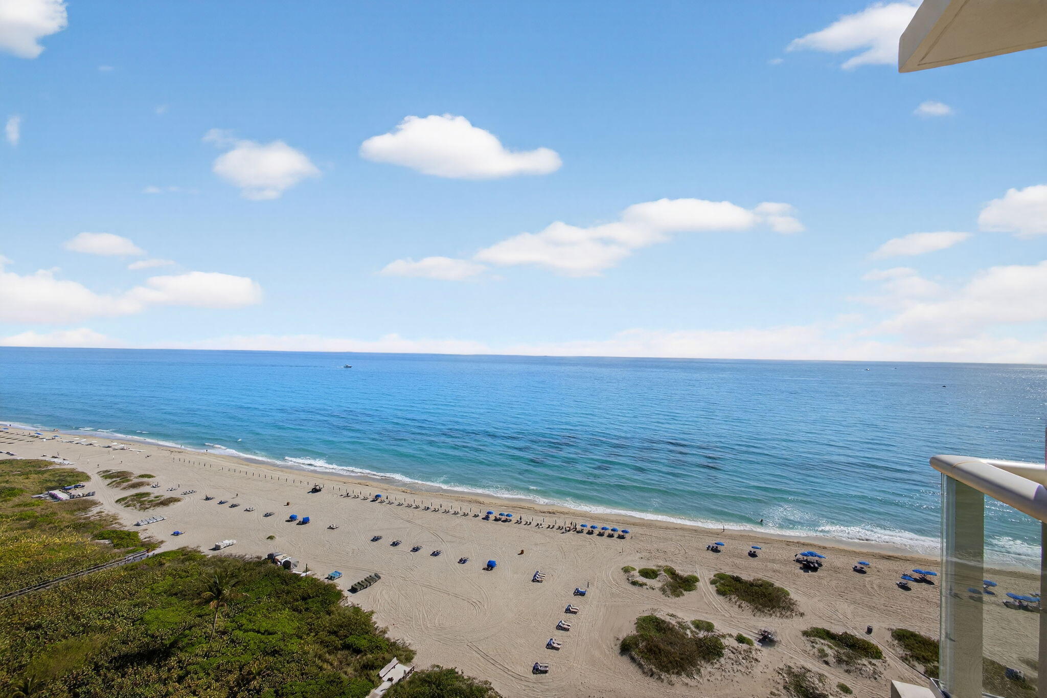 2700 N Ocean #1401a Riviera Beach, FL 33404