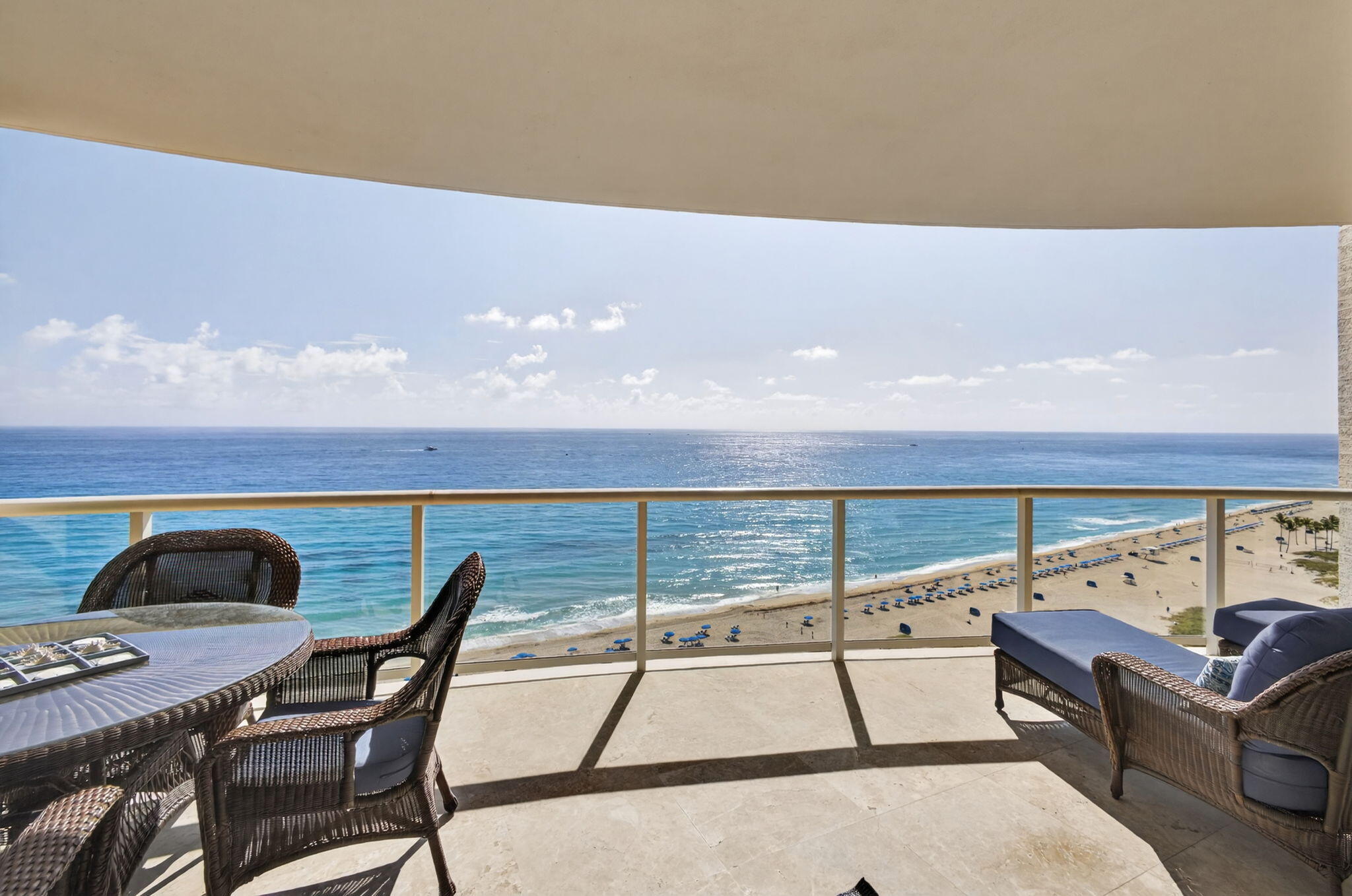 2700 N Ocean #1401a Riviera Beach, FL 33404