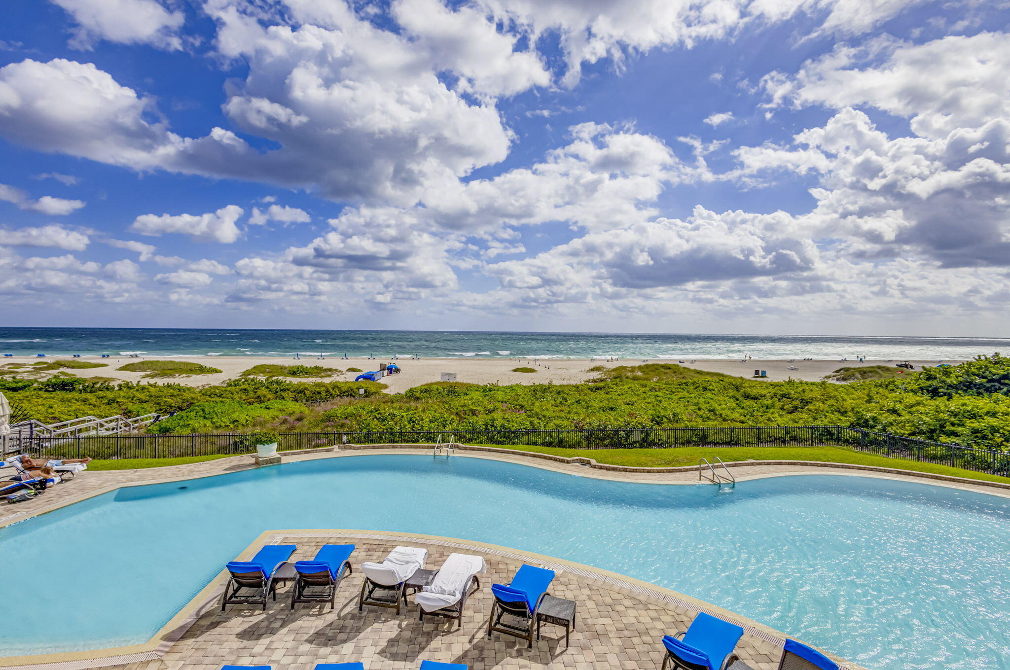 2700 N Ocean #1401a Riviera Beach, FL 33404