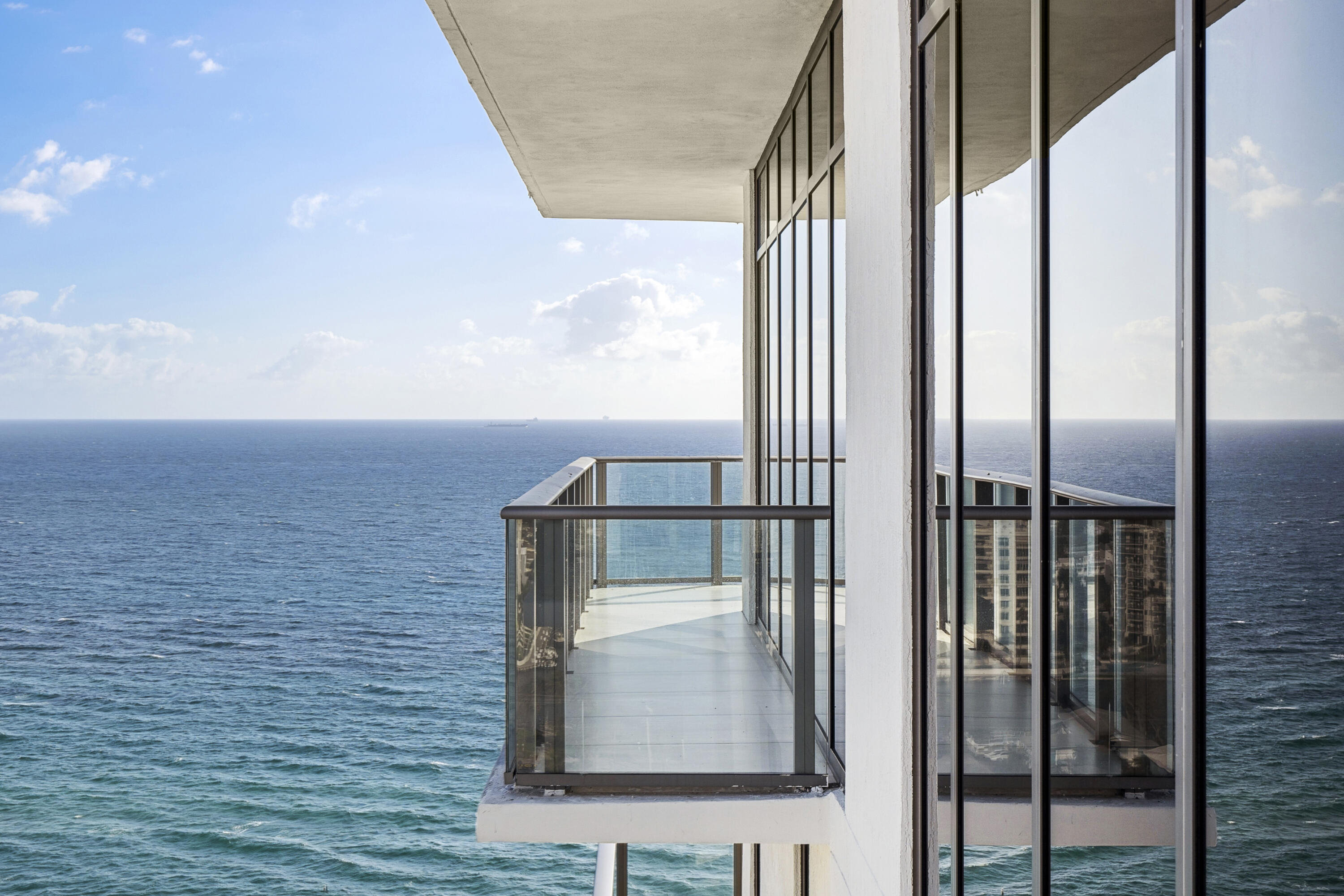 1116 N Ocean #Uph03 Pompano Beach, FL 33062