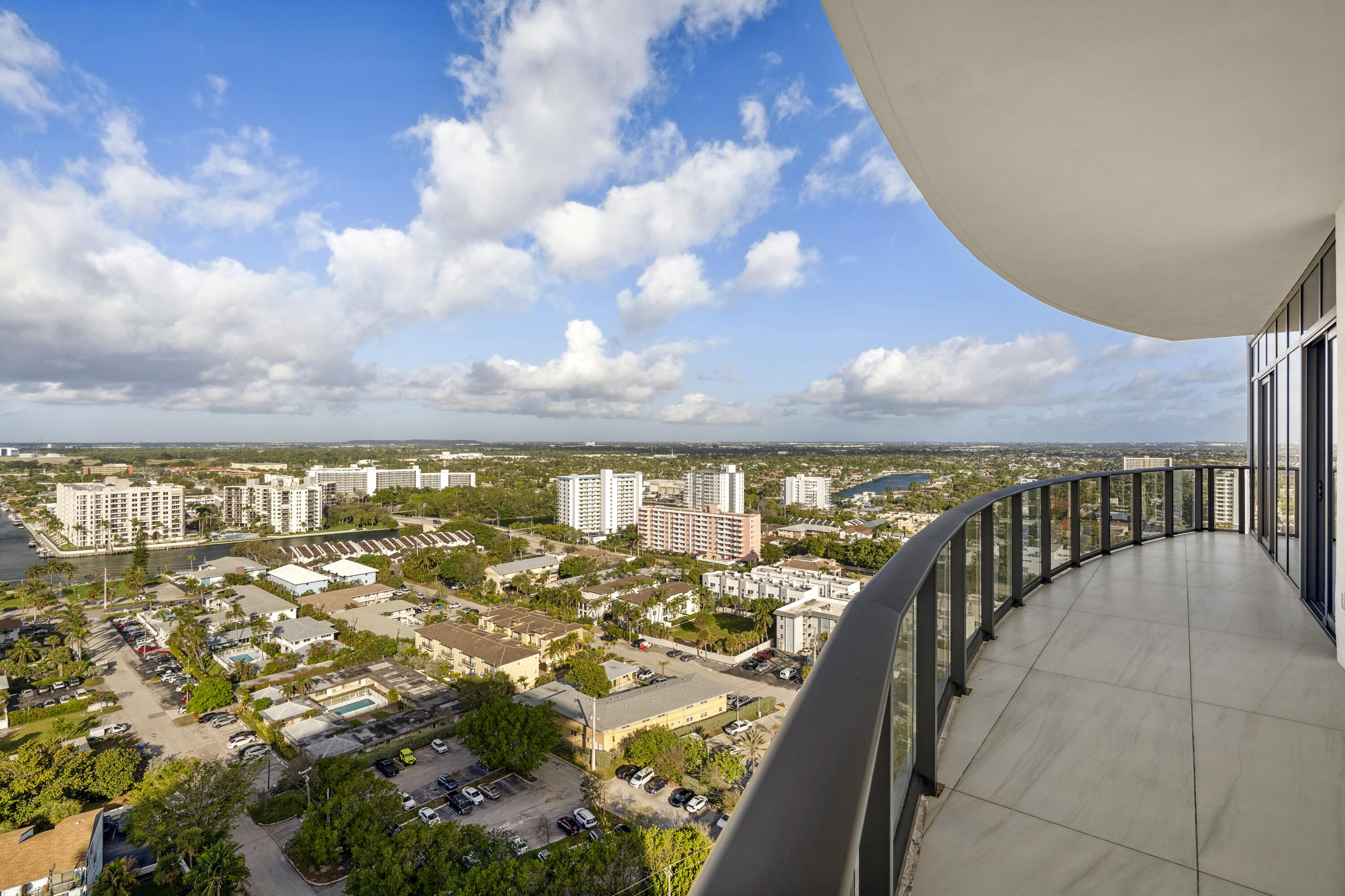 1116 N Ocean #Uph03 Pompano Beach, FL 33062