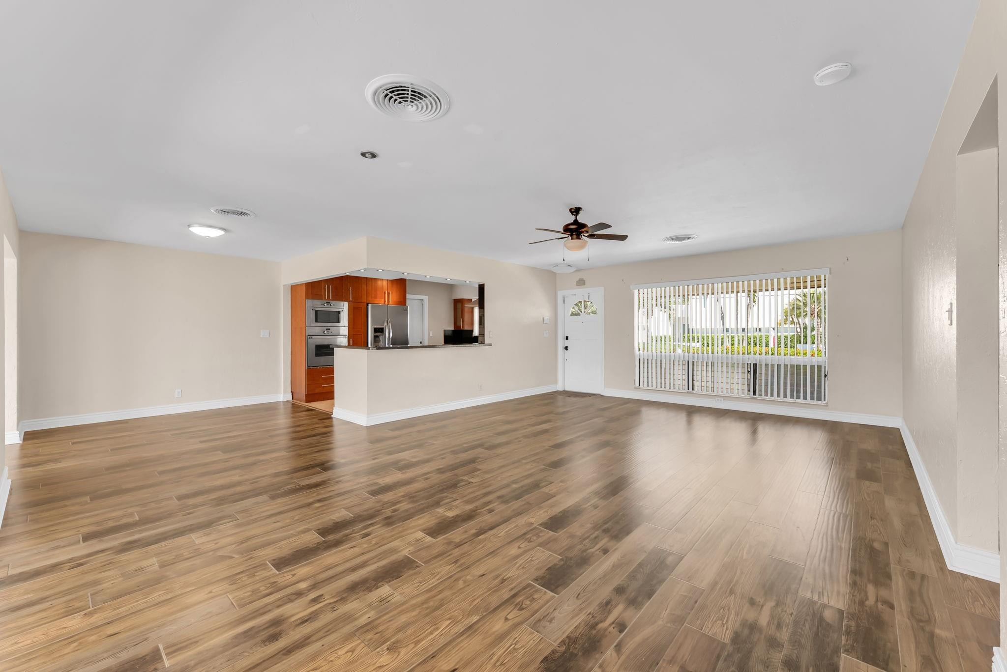 2940 NE 19th Pompano Beach, FL 33062
