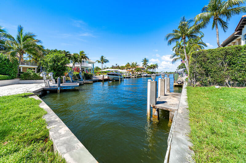103 Bonito Ocean Ridge, FL 33435