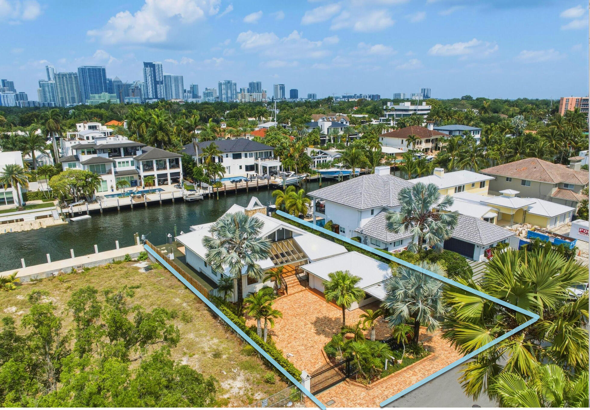 449 Bontona Fort Lauderdale, FL 33301