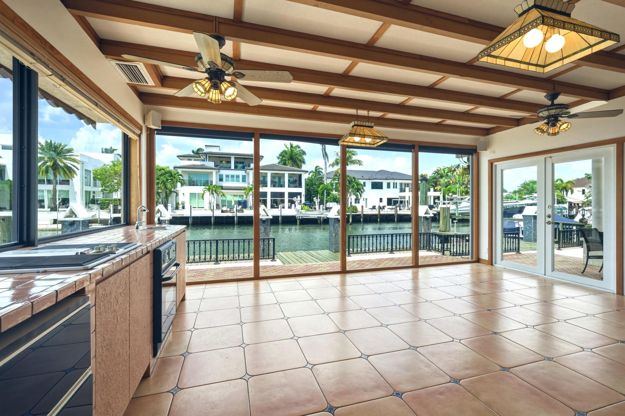 449 Bontona Fort Lauderdale, FL 33301