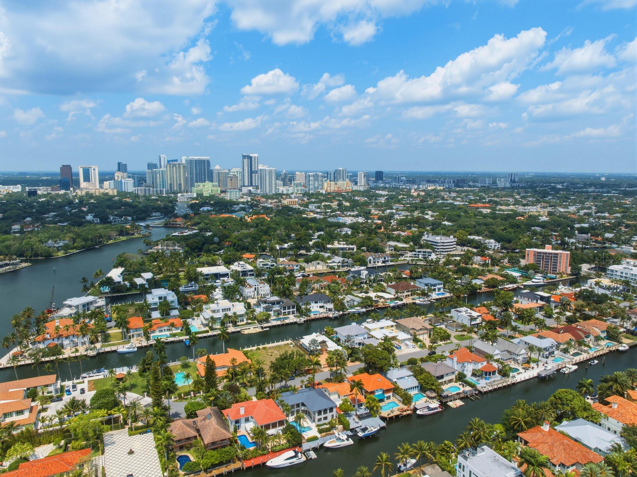449 Bontona Fort Lauderdale, FL 33301