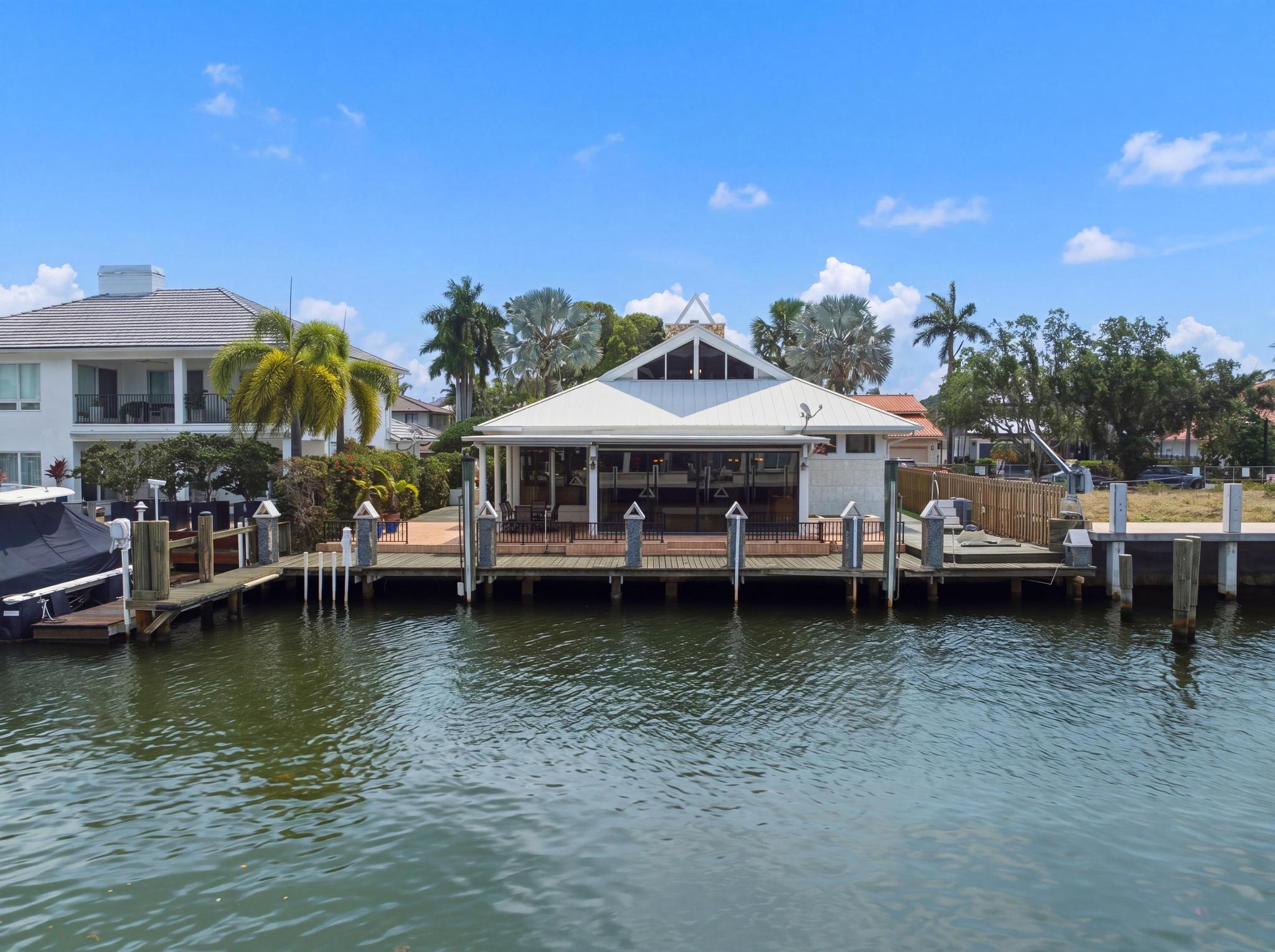 449 Bontona Fort Lauderdale, FL 33301