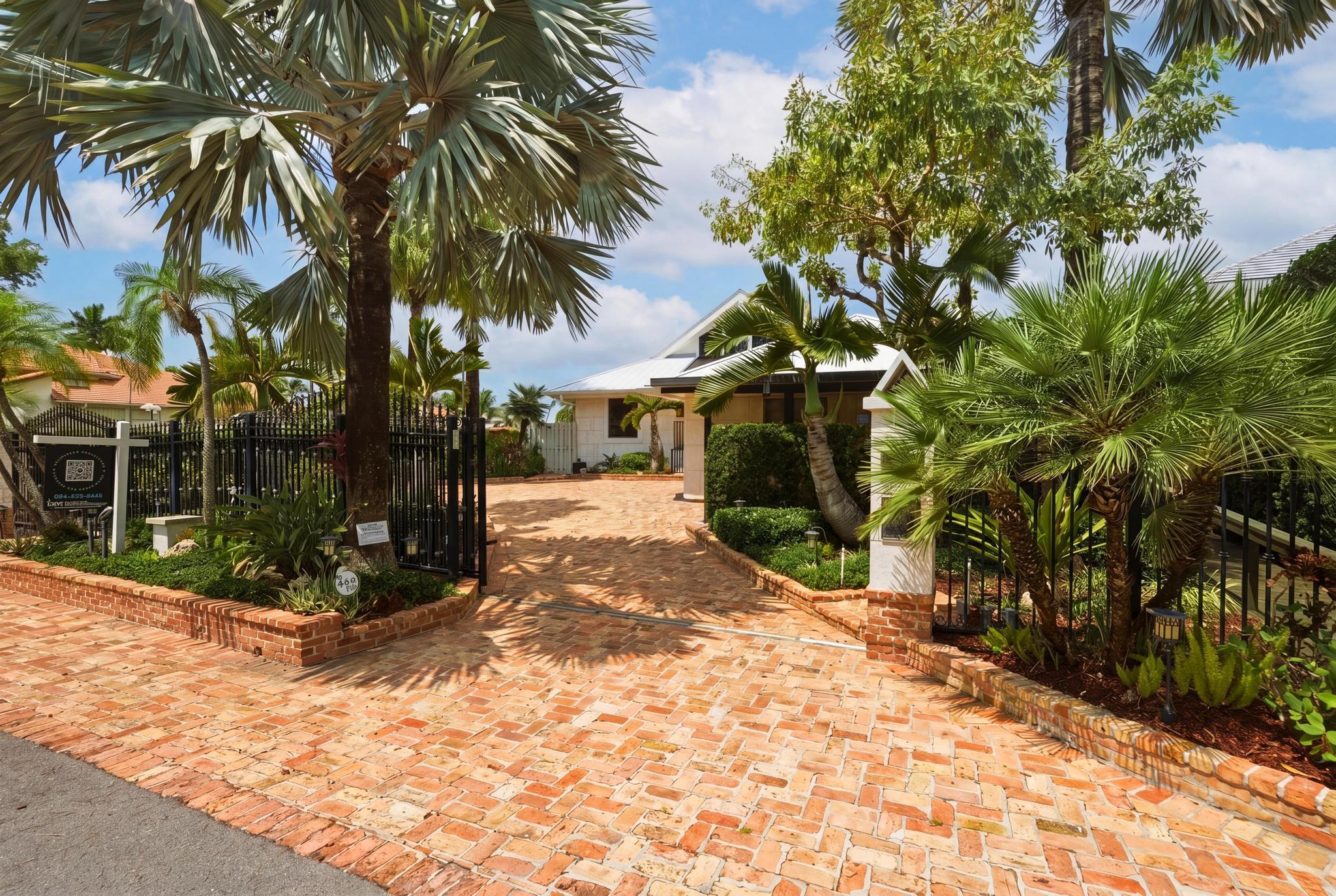 449 Bontona Fort Lauderdale, FL 33301