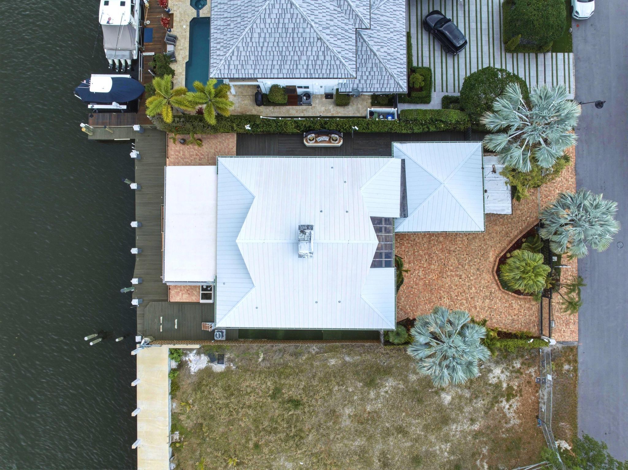 449 Bontona Fort Lauderdale, FL 33301