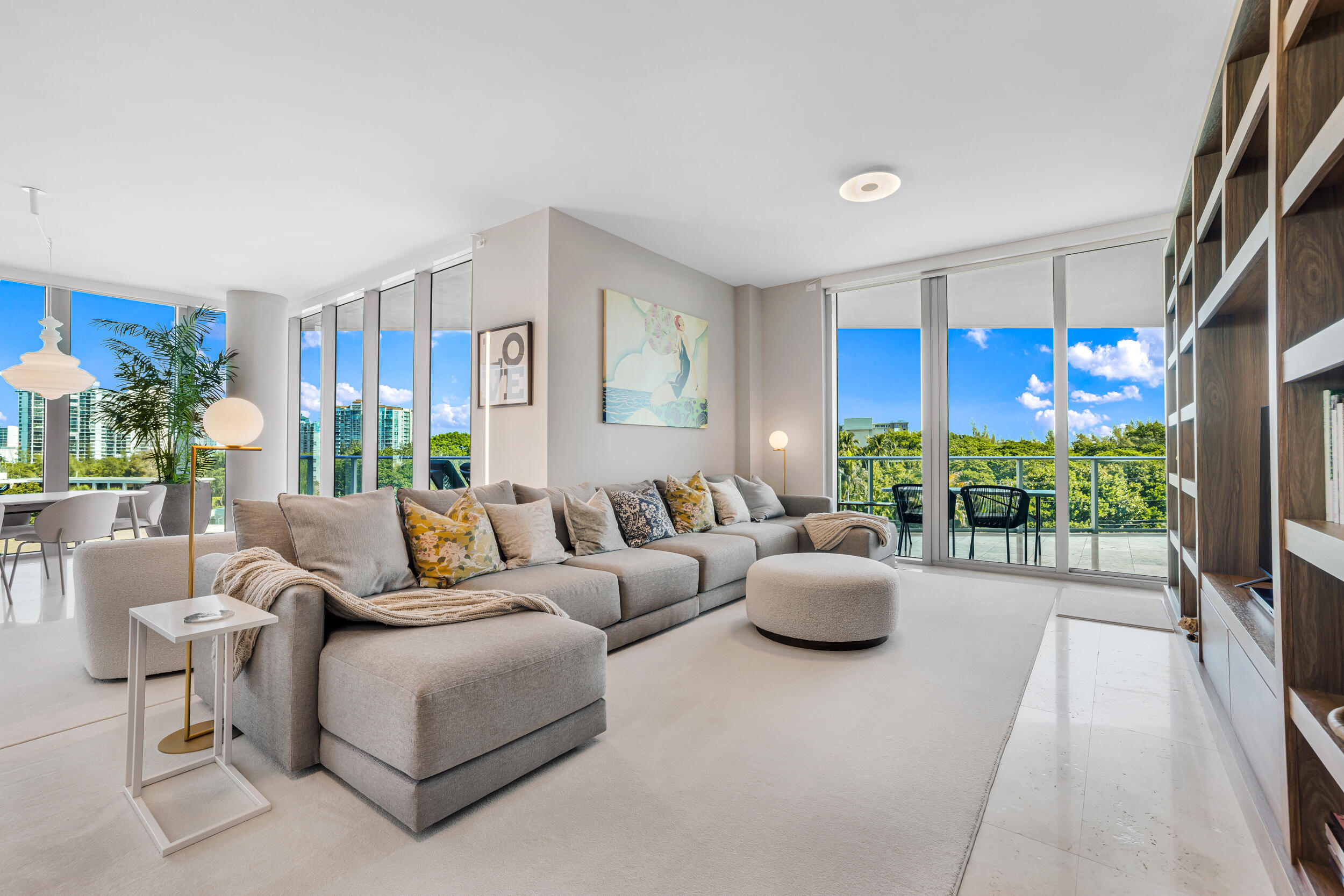 701 N Fort Lauderdale Bch #406