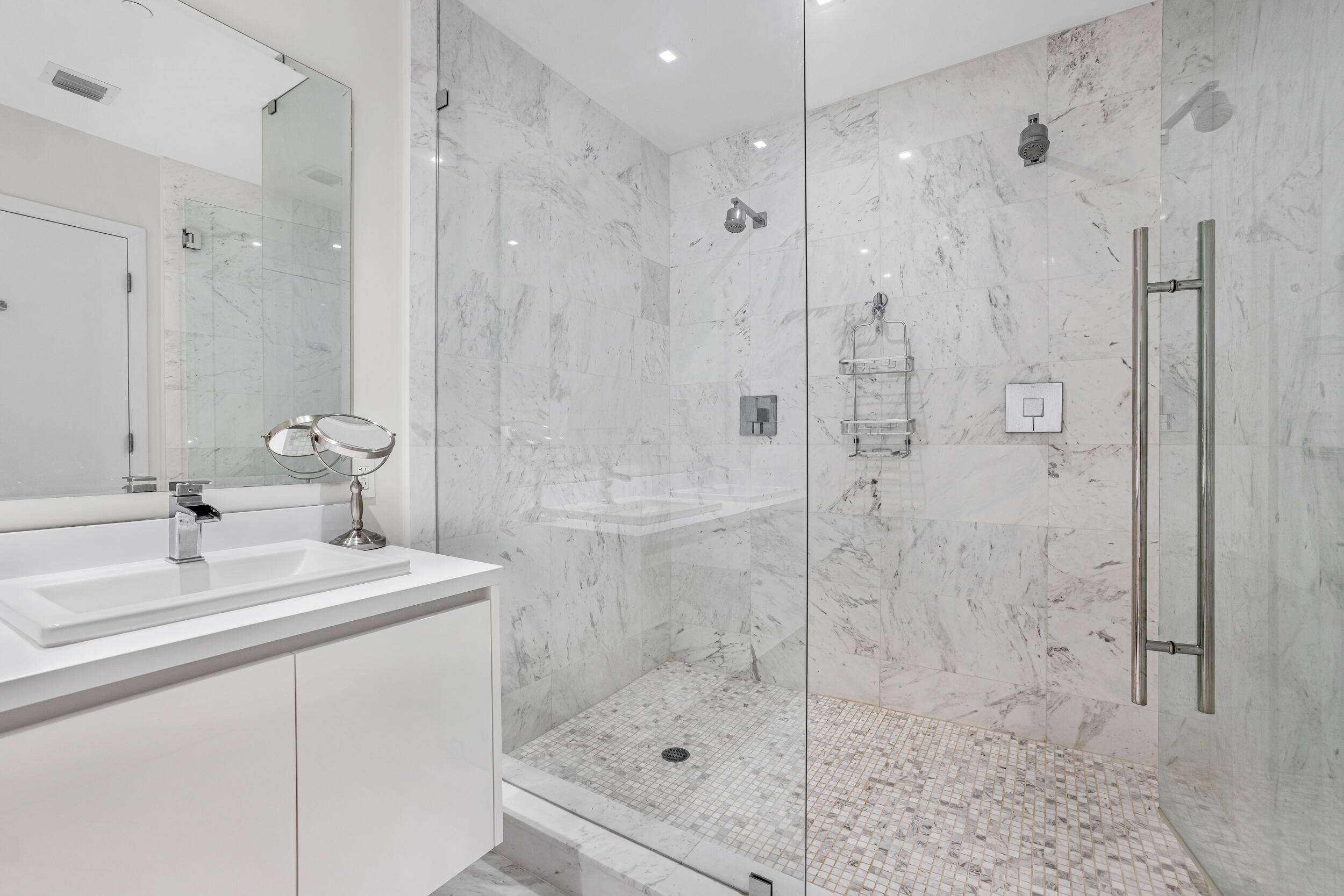 701 N Fort Lauderdale Bch #406 Fort Lauderdale, FL 33304