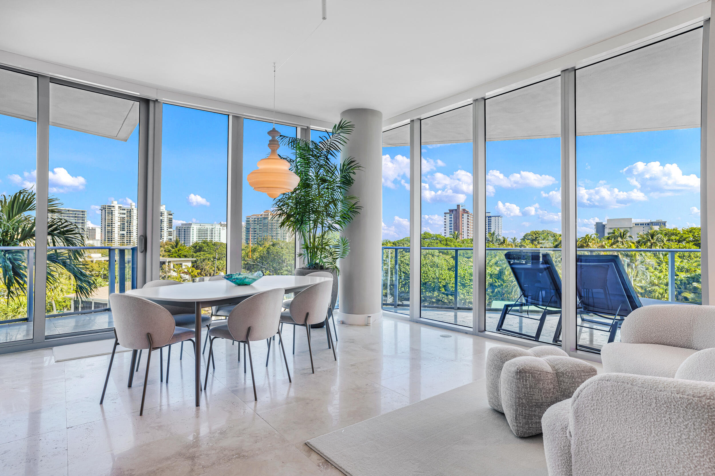 701 N Fort Lauderdale Bch #406 Fort Lauderdale, FL 33304