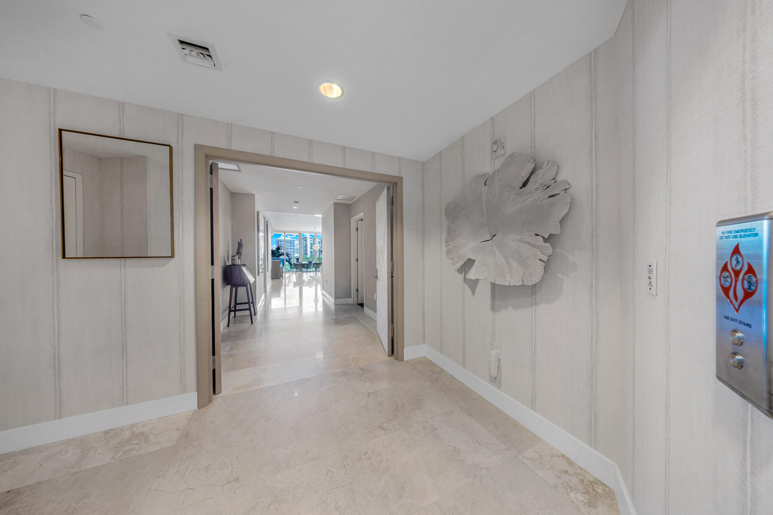 701 N Fort Lauderdale Bch #406 Fort Lauderdale, FL 33304