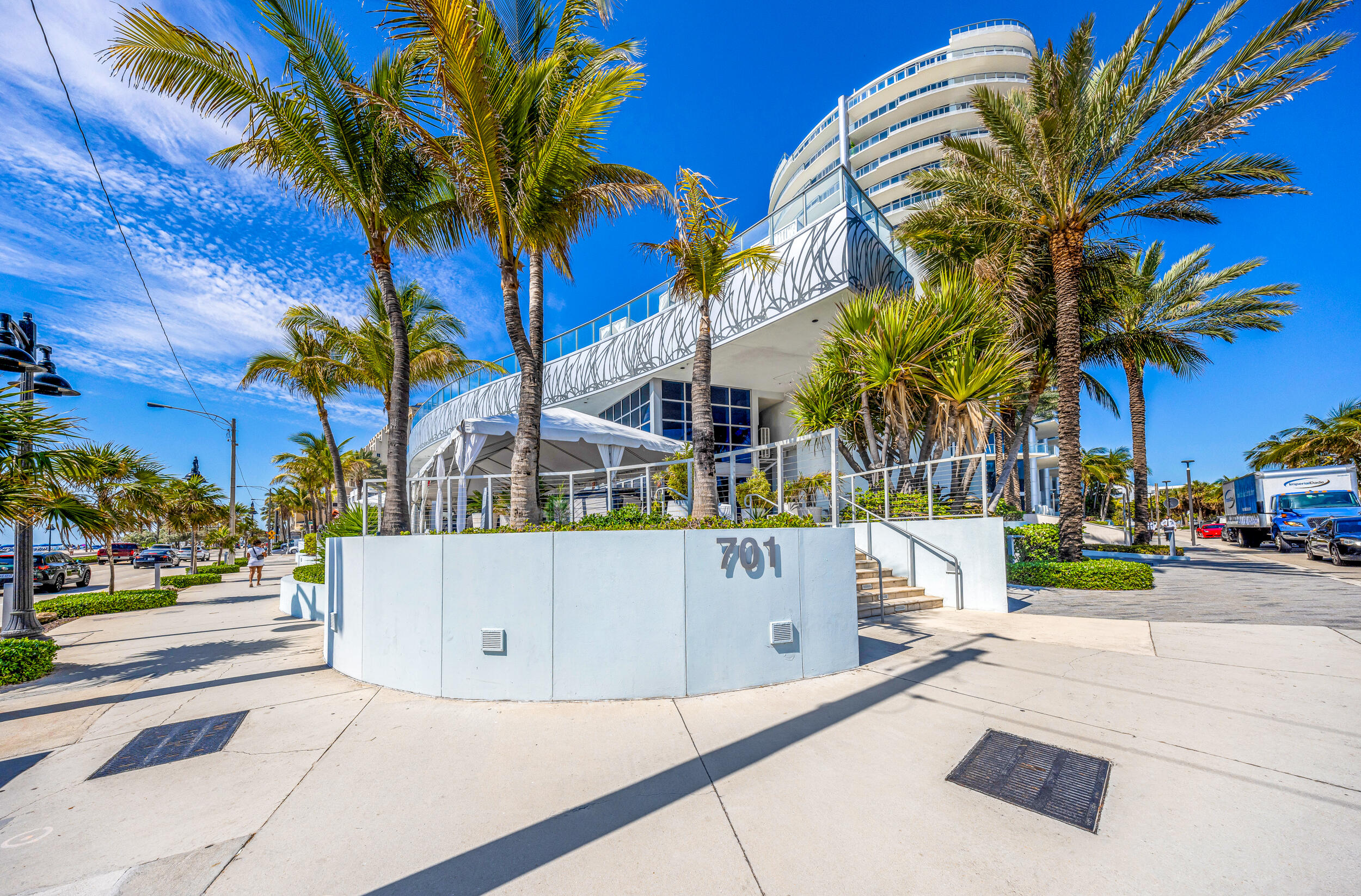 701 N Fort Lauderdale Bch #406 Fort Lauderdale, FL 33304