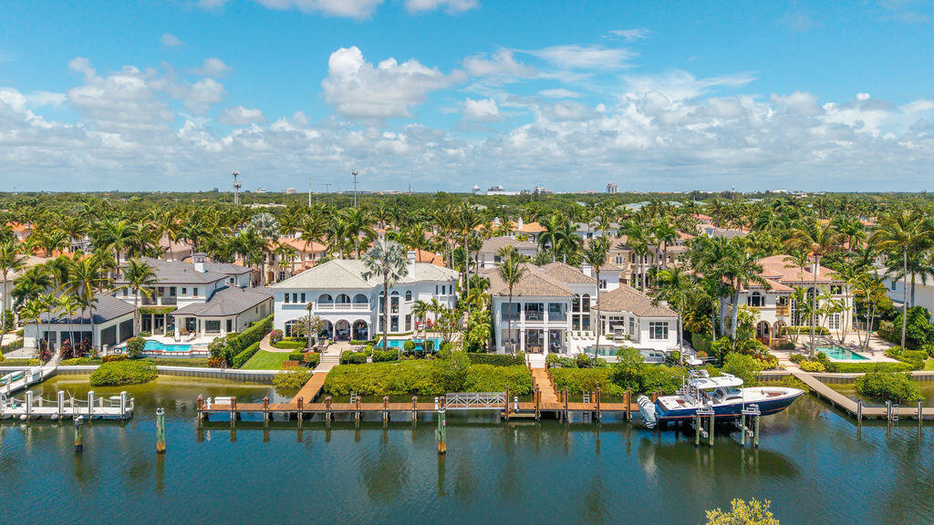 792 Harbour Isles West Palm Beach, FL 33410