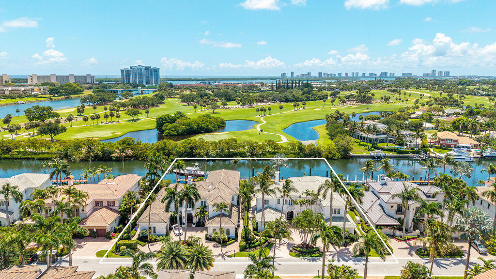 792 Harbour Isles West Palm Beach, FL 33410