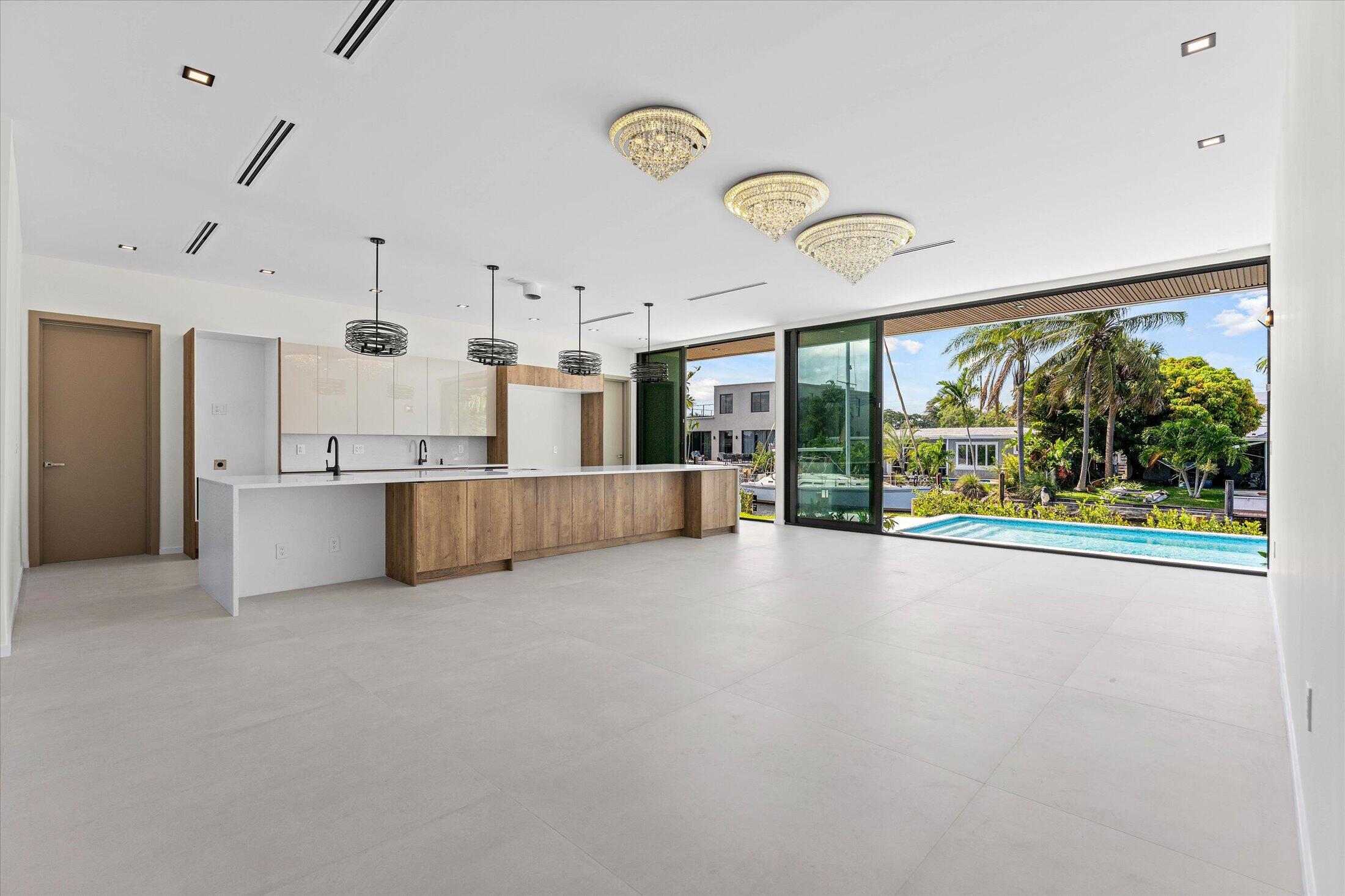 1201 Guava Fort Lauderdale, FL 33315