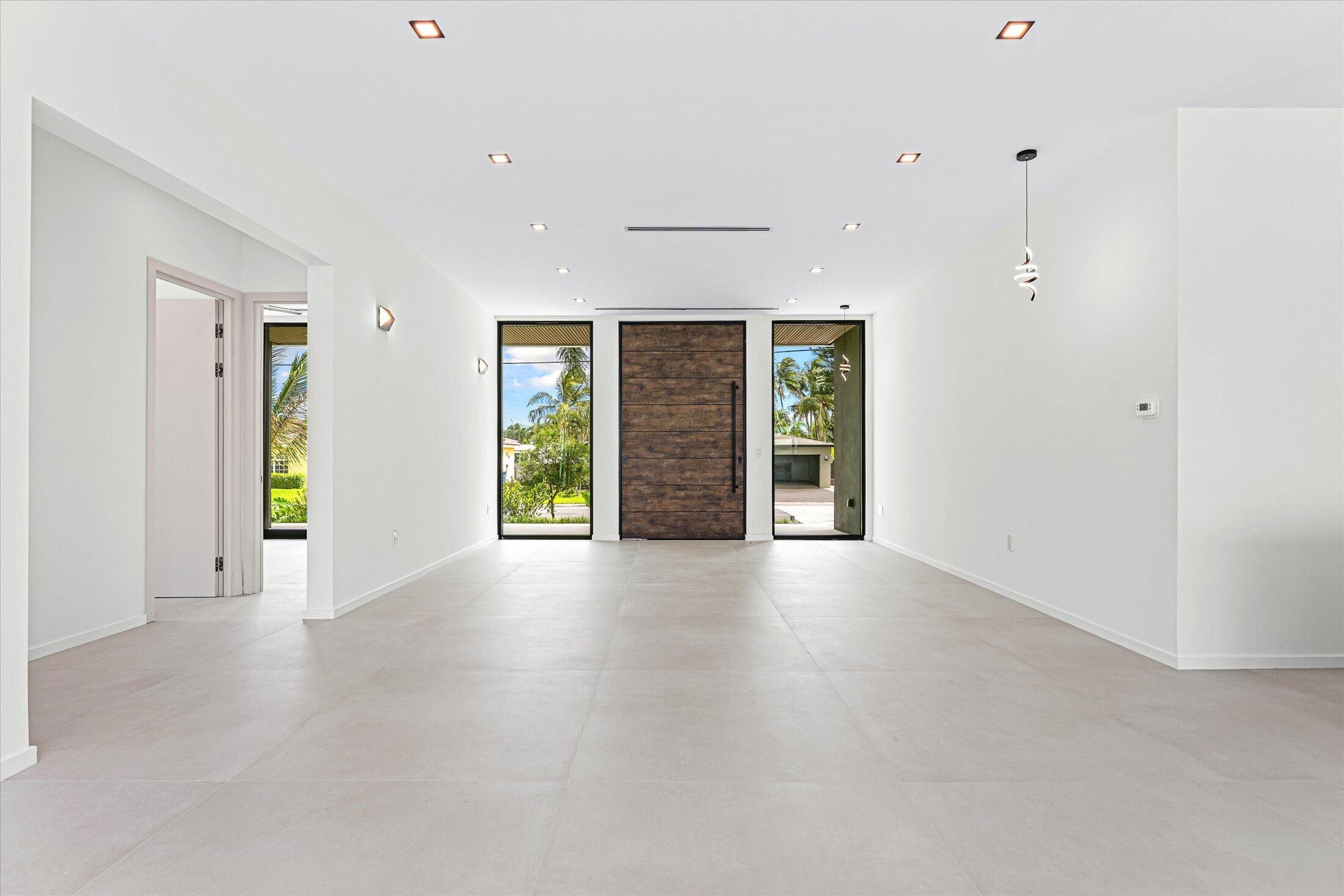 1201 Guava Fort Lauderdale, FL 33315