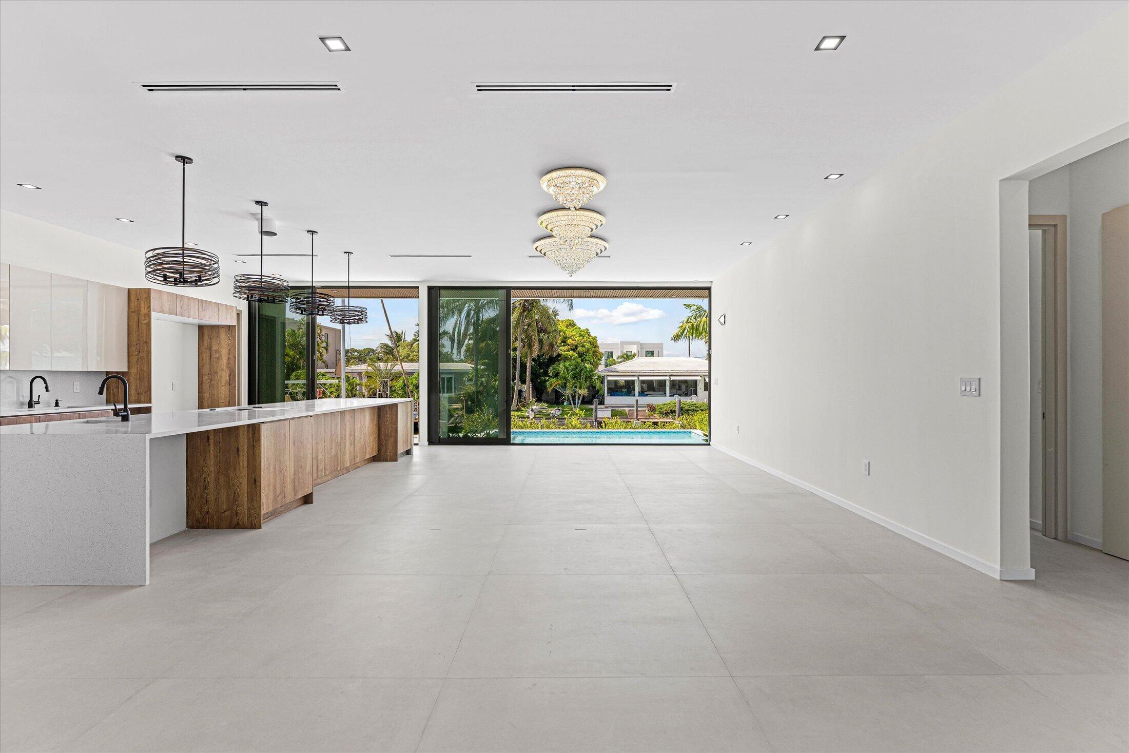 1201 Guava Fort Lauderdale, FL 33315