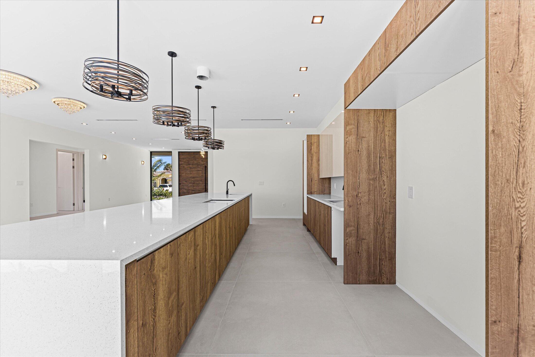 1201 Guava Fort Lauderdale, FL 33315