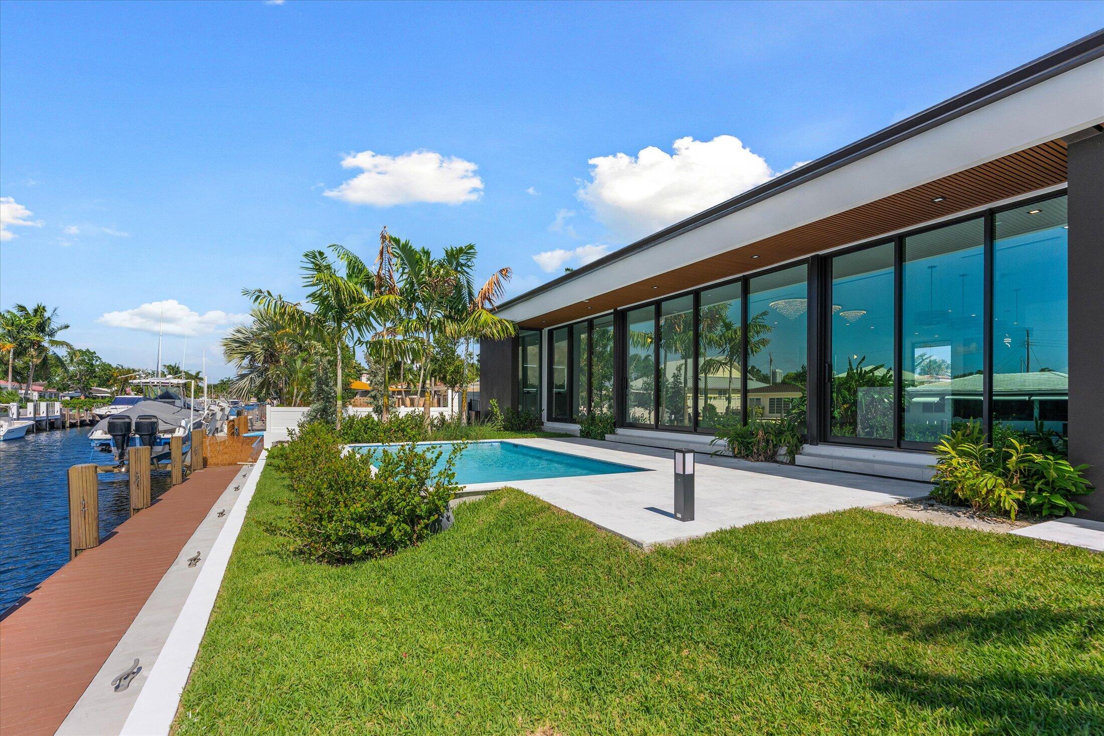 1201 Guava Fort Lauderdale, FL 33315