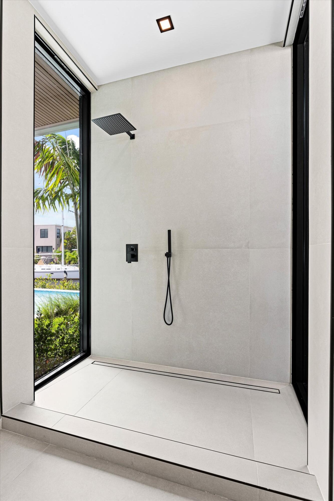 1201 Guava Fort Lauderdale, FL 33315