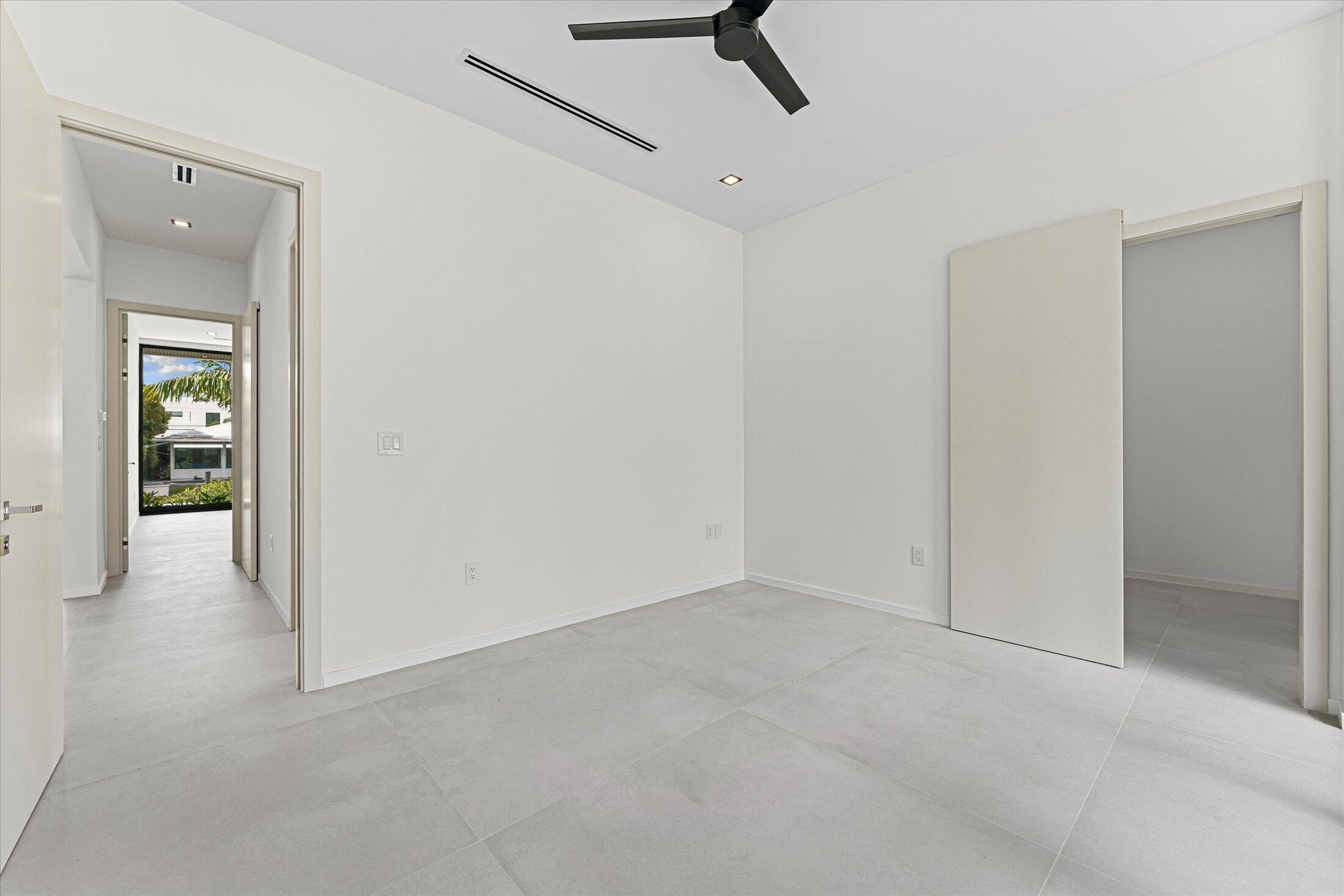 1201 Guava Fort Lauderdale, FL 33315