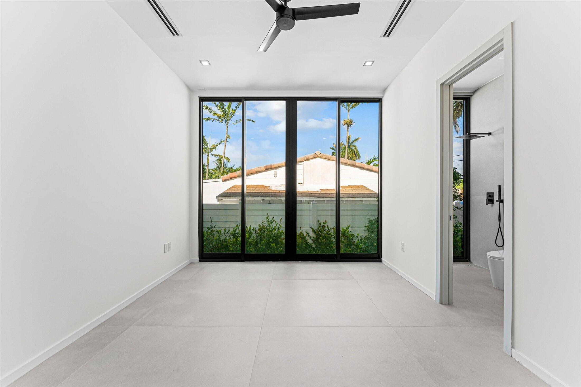 1201 Guava Fort Lauderdale, FL 33315